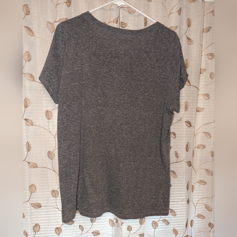 Torrid Lashes tee - Picture 2 of 4